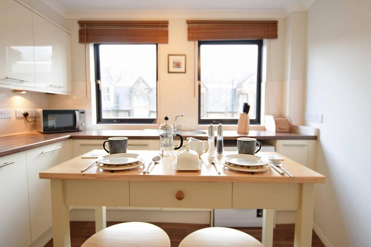 Joivy Stylish Apt Next To Dean Village With Free Parking Apartment EDI